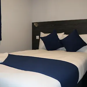 Hotel Blue Sapphire, Ilford