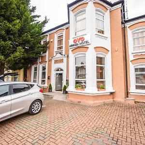 Arinza Hotel, London Hotel