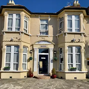 Hotel Britannia, Ilford